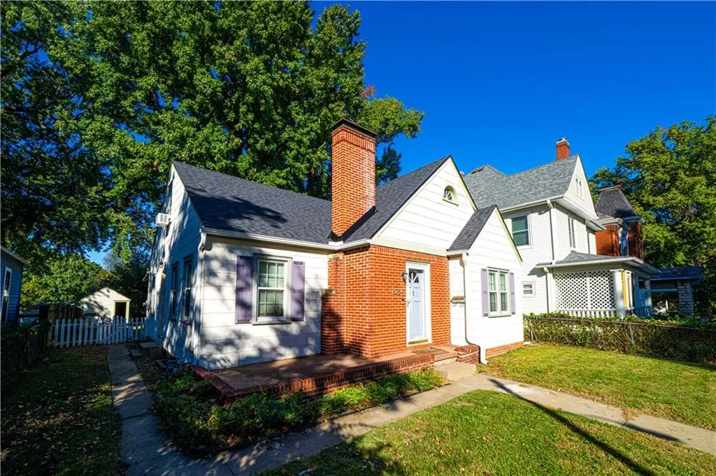628 N 24th Street, Saint Joseph, MO 64506 - #1
