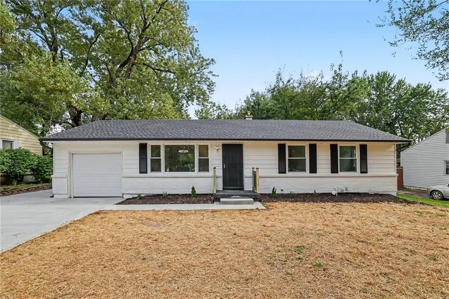 8507 Kentucky Avenue, Raytown, MO 64138 - #2