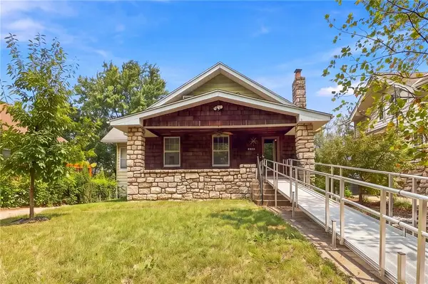 3320 W Coleman Road, Kansas City, MO 64111