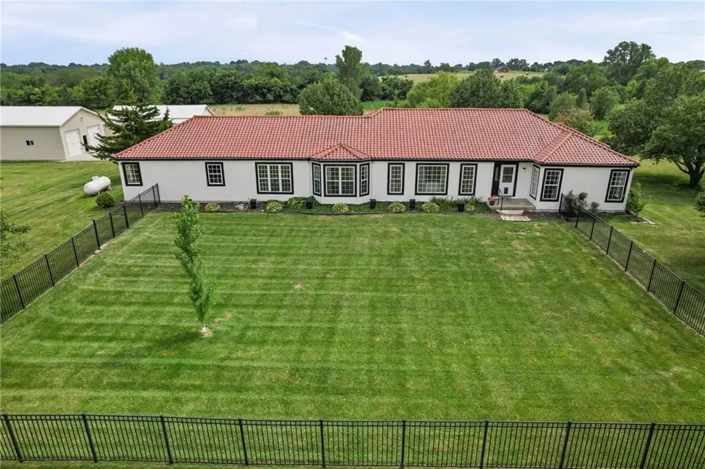 1005 W Main Street, Cleveland, MO 64734 - #1