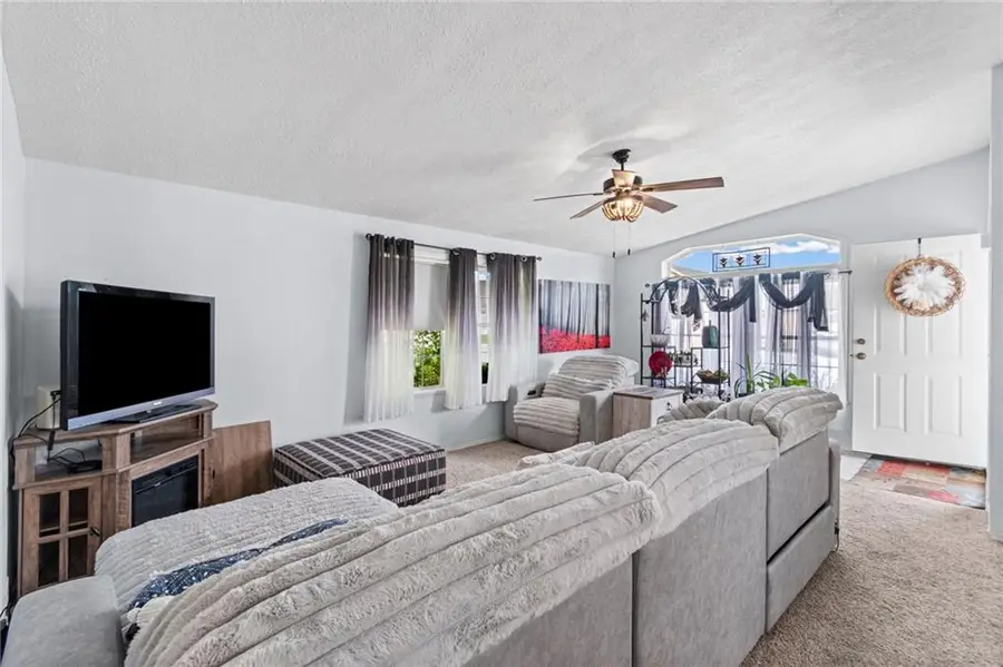 921 NE White Oaks Lane, Oak Grove, MO 64075 - #3