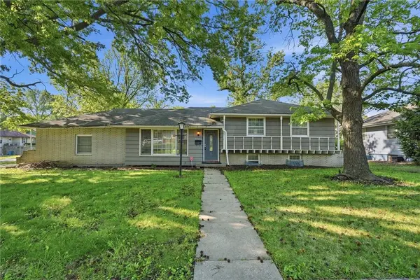 8705 E 83rd Terrace, Raytown, MO 64138
