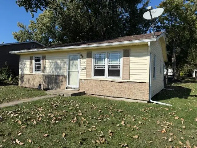 1114 W 3rd Street, Cameron, MO 64429 - #1