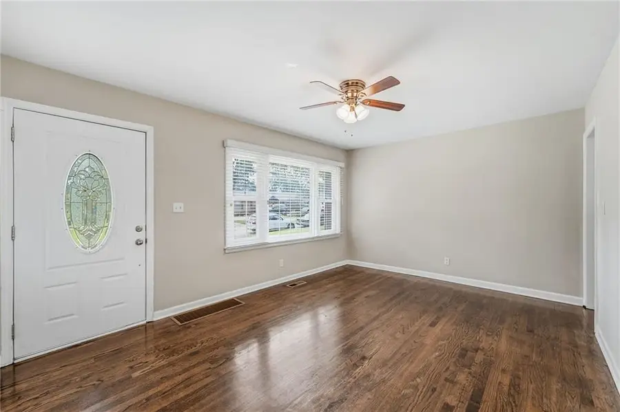 9139 Western Hills Drive, Kansas City, MO 64114 - #3