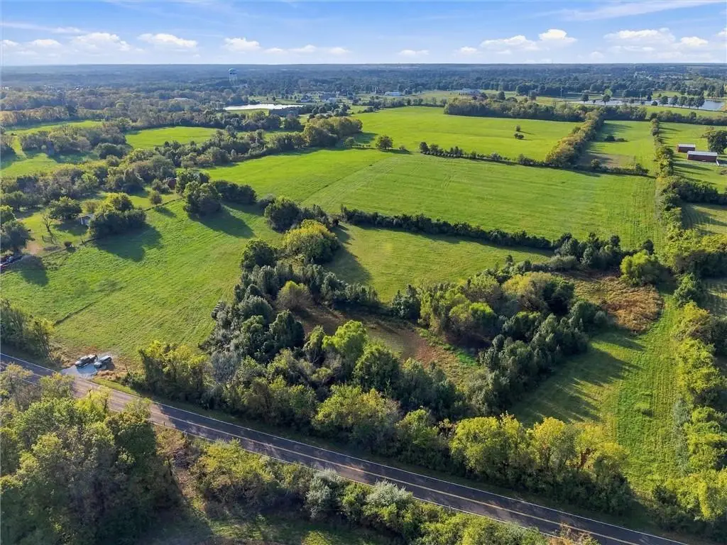 24705 Cowherd Road, Lees Summit, MO 64064 - #1