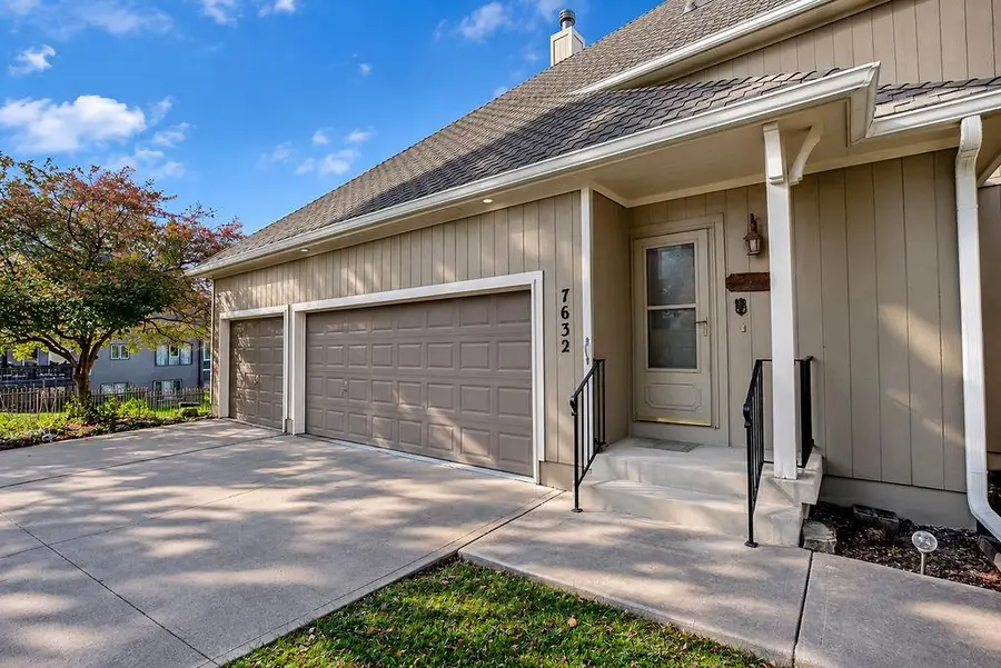 7632 Legler Street, Shawnee, KS 66217 - #3