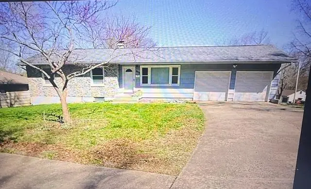 8816 E 84th Street, Raytown, MO 64138 - #1