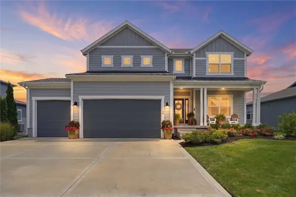 140 SE Riley Street, Blue Springs, MO 64064