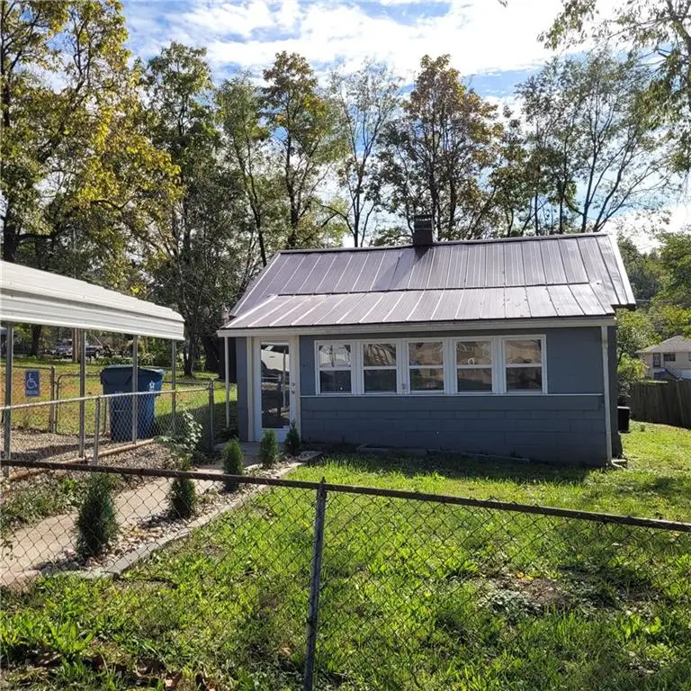11909 E Kentucky Avenue, Sugar Creek, MO 64054 - #1