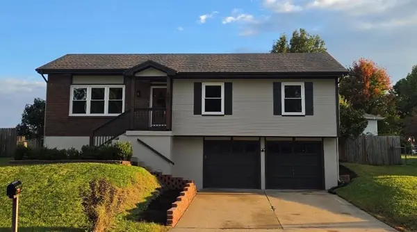 603 SE 21st Street, Oak Grove, MO 64075