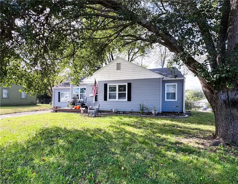 708 Vest Drive, Warrensburg, MO 64093 - #2