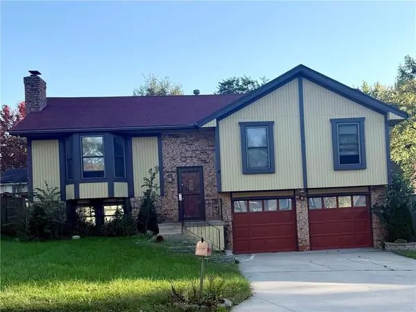 8235 Splitlog Avenue, Kansas City, KS 66112
