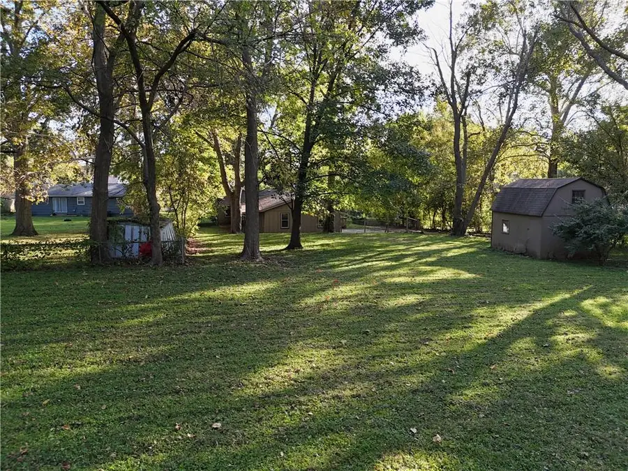 9318 E 79th Street, Raytown, MO 64138 - #3