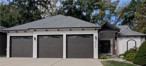 8024 NW Roberts Road, Weatherby Lake, MO 64152