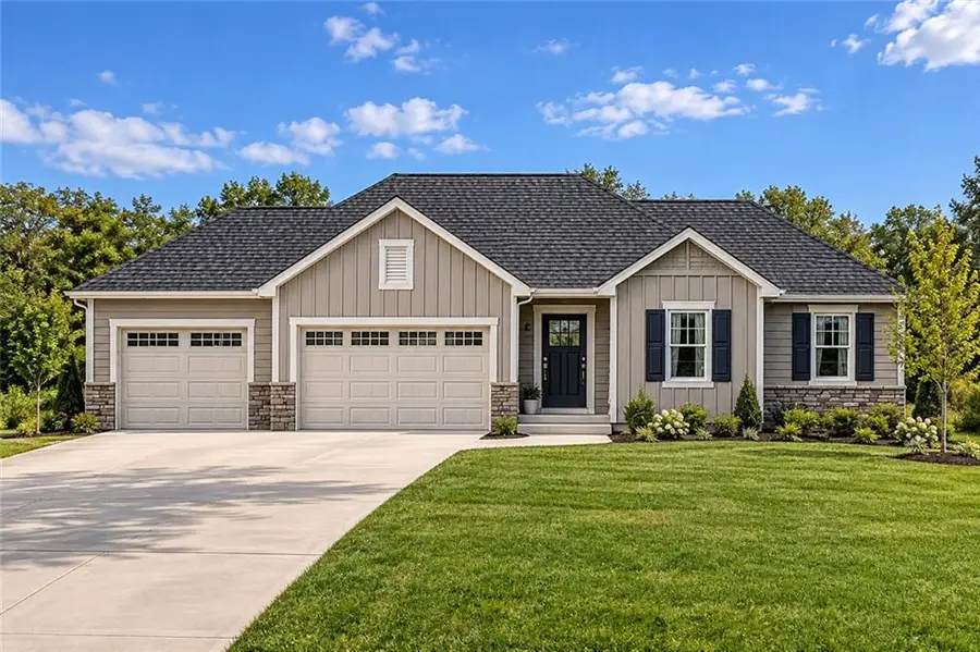 2233 S Quail Drive, Independence, MO 64057 - #2