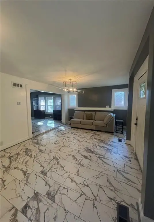 4031 S Benton Avenue, Kansas City, MO 64130 - #2