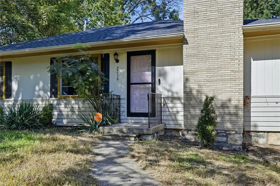 2216 NE 39th Terrace, Kansas City, MO 64116 - #3