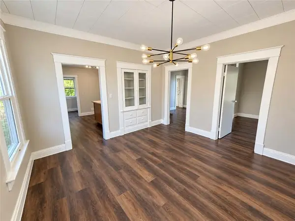 643 N Main Street, Excelsior Springs, MO 64024