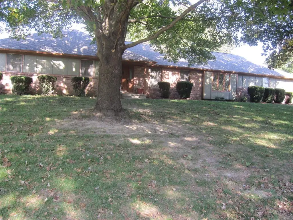3 Wishbone Road, Saint Joseph, MO 64506 - #1