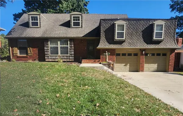 3905 S Stayton Avenue, Independence, MO 64055