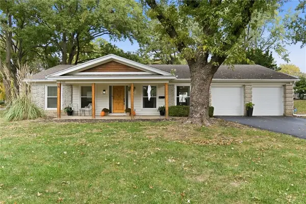 6100 W 88th Street, Overland Park, KS 66207