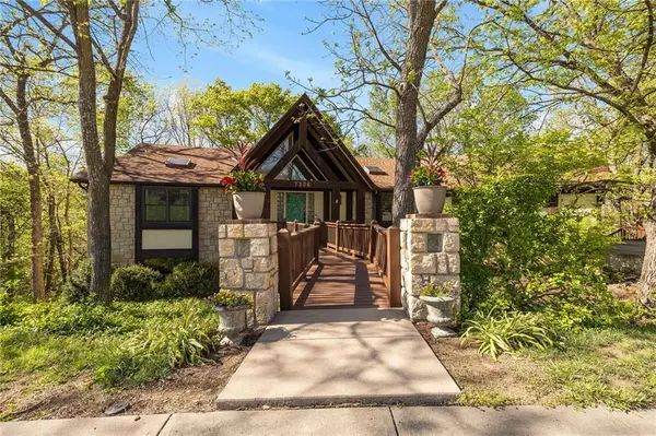7206 Larson Avenue, Kansas City, MO 64133