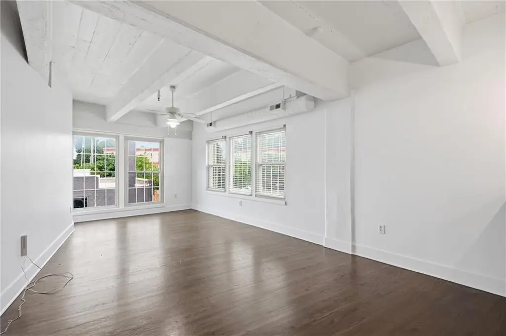 3001 Gillham Road #206, Kansas City, MO 64108 - #1