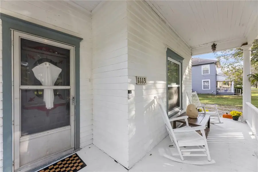 1113 S Hickory Street, Ottawa, KS 66067 - #2