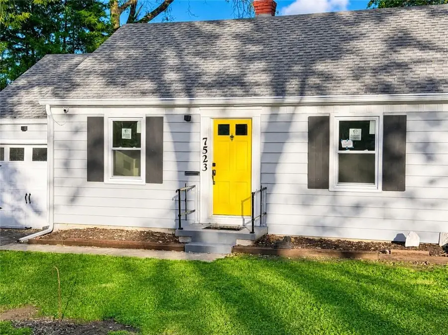 7523 Marty Street, Overland Park, KS 66204 - #2