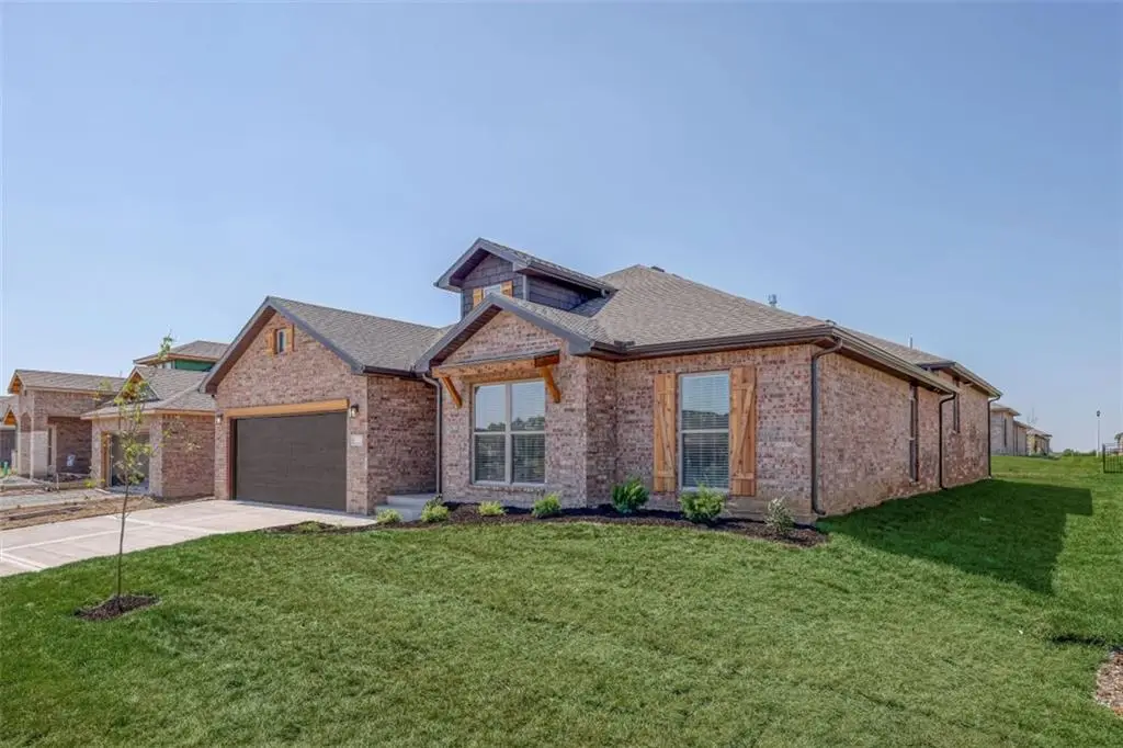 18505 W 195th Terrace, Spring Hill, KS 66083 - #1