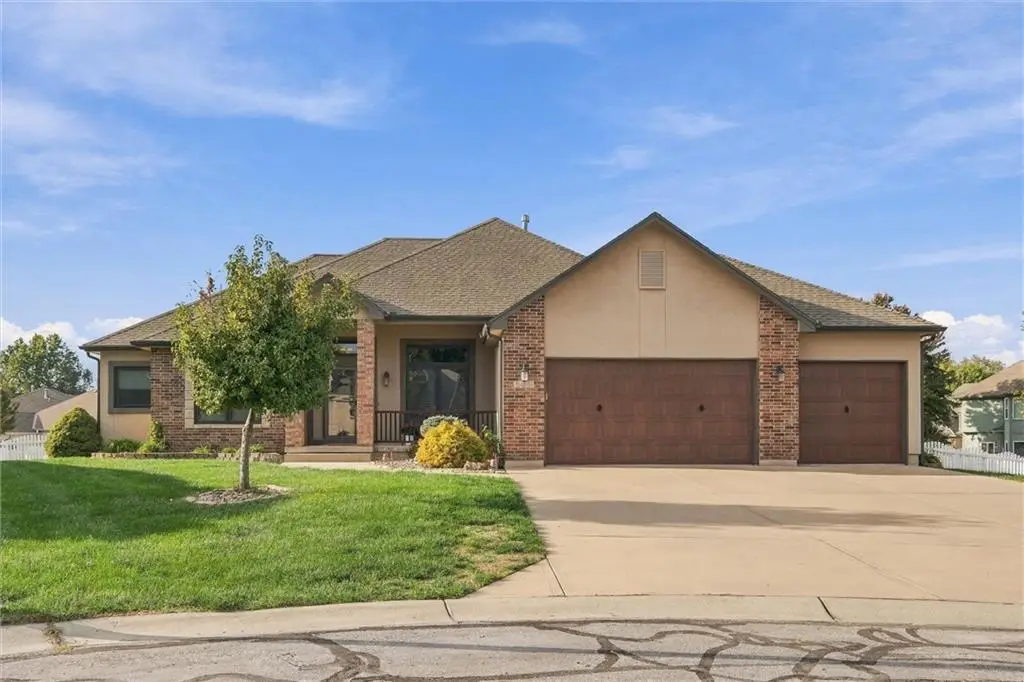 1404 NE Georgian Place, Lees Summit, MO 64064 - #1
