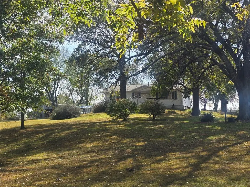 1049 SW 418p Road, Deepwater, MO 64740 - #1