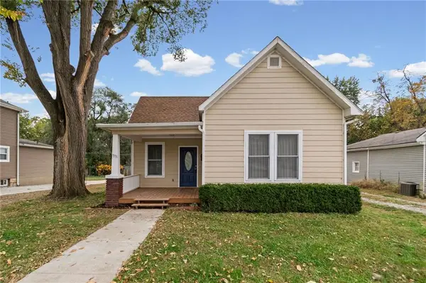 1331 Metropolitan Avenue, Leavenworth, KS 66048