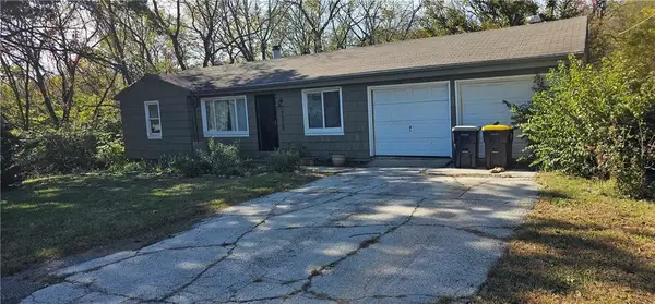 7218 James A Reed Road, Raytown, MO 64133