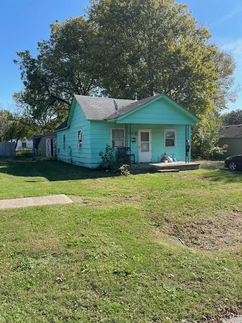 N Fairview Avenue, Pittsburg, KS 66762 - #1