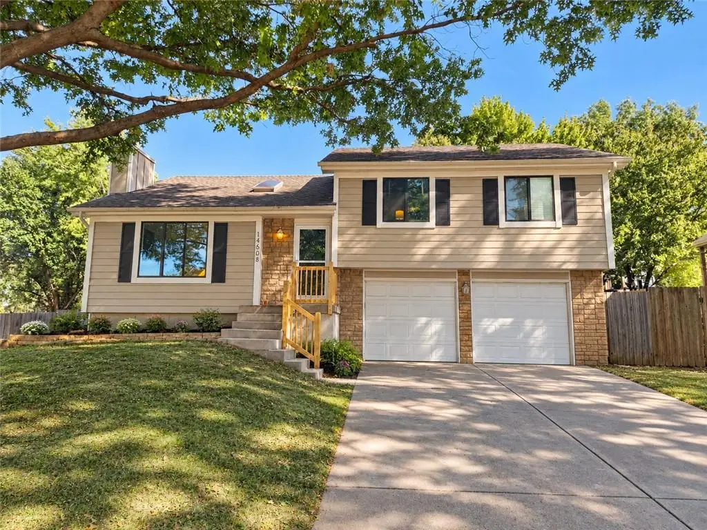 14608 Brentwood Drive, Lenexa, KS 66215 - #1
