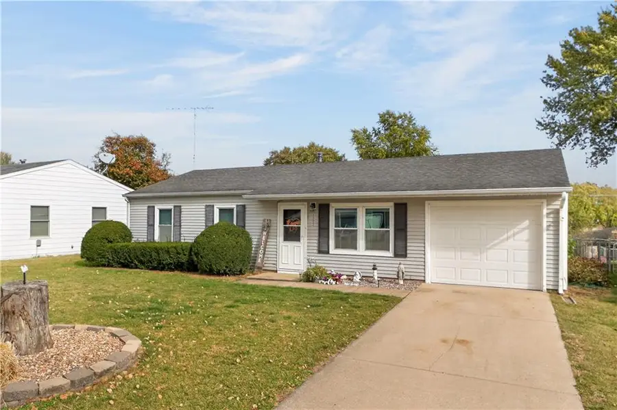 3303 Iroquois Lane, Saint Joseph, MO 64503 - #2