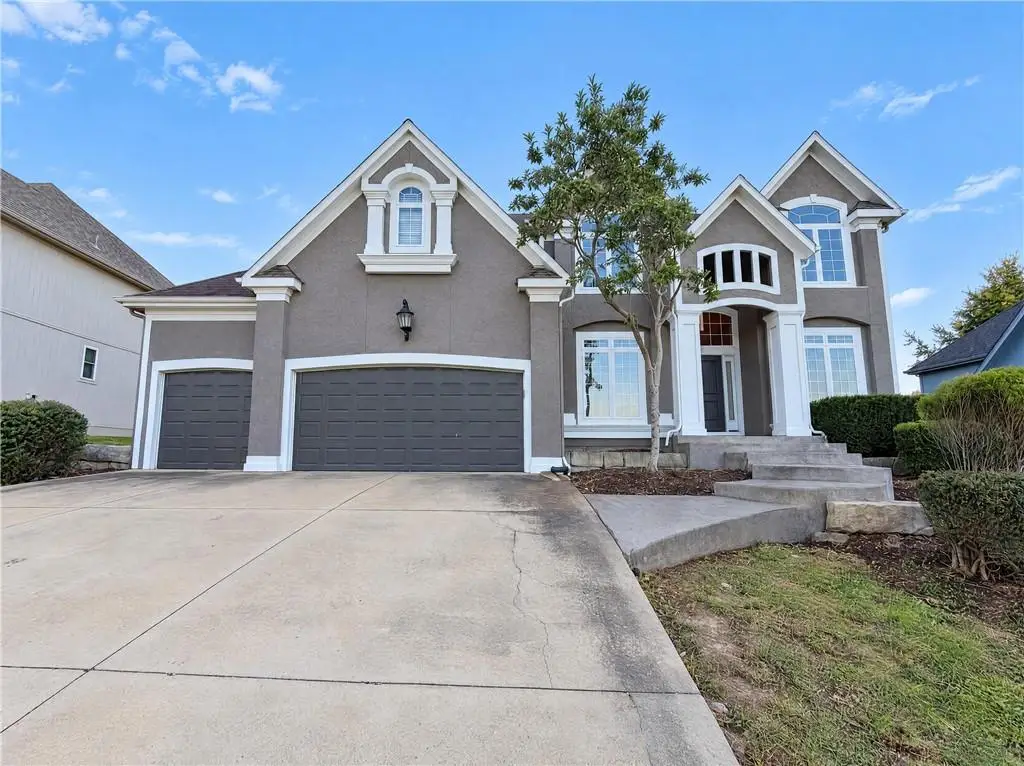 4509 NE Ridgeline Circle, Lees Summit, MO 64064 - #1