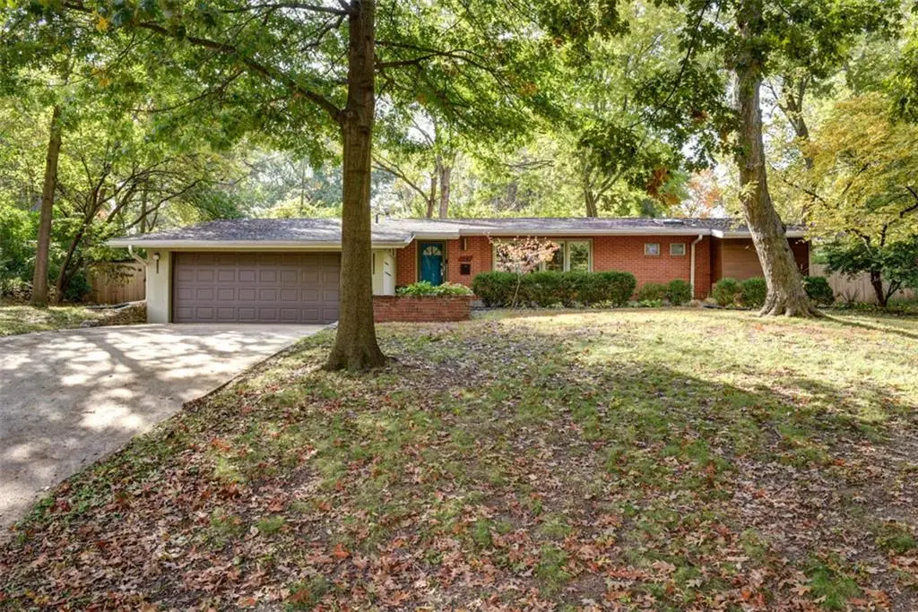 123 W 96th Street, Kansas City, MO 64114 - #1