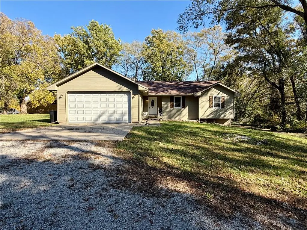 701 S Whitmer Street, Richmond, MO 64085 - #1