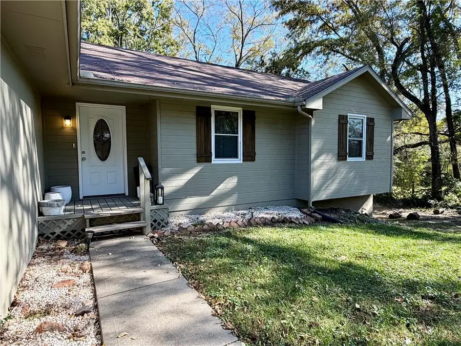 701 S Whitmer Street, Richmond, MO 64085 - #2