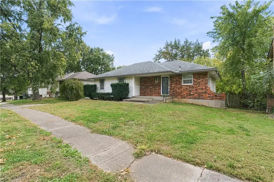 16925 E 4th Street S, Independence, MO 64056 - #2