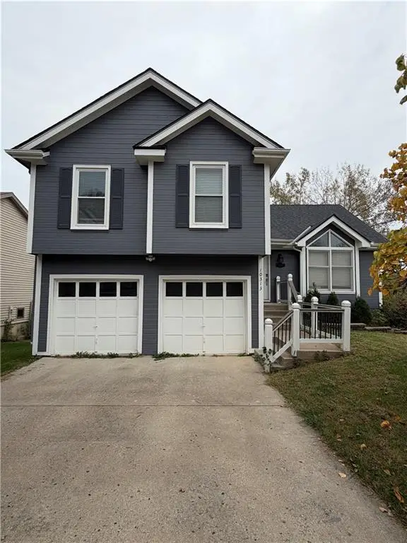 10313 NW 85th Street, Kansas City, MO 64153