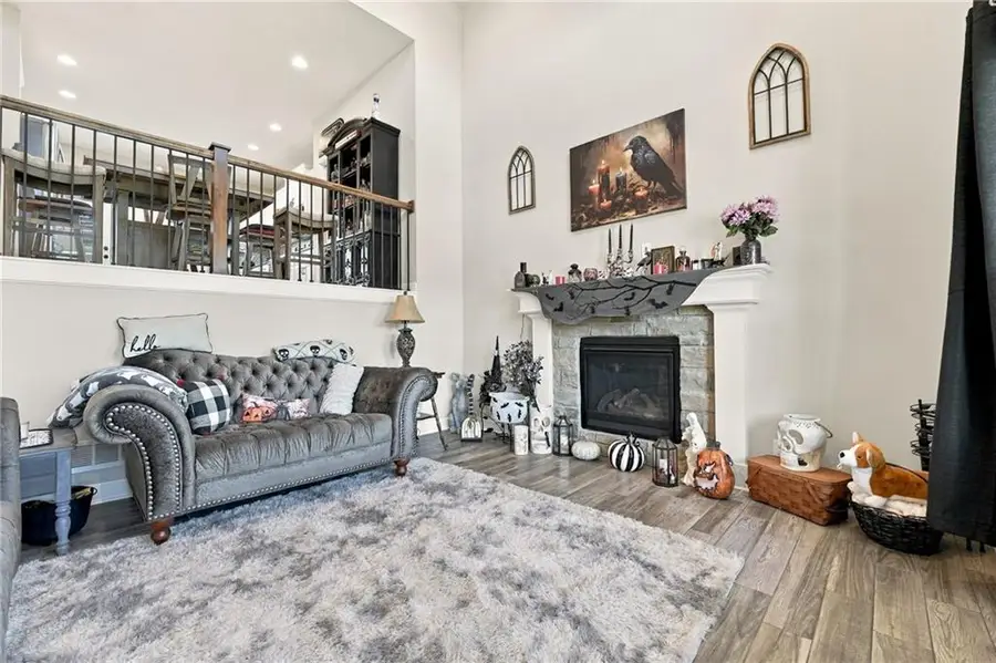 1520 N 162nd Circle, Basehor, KS 66007 - #3