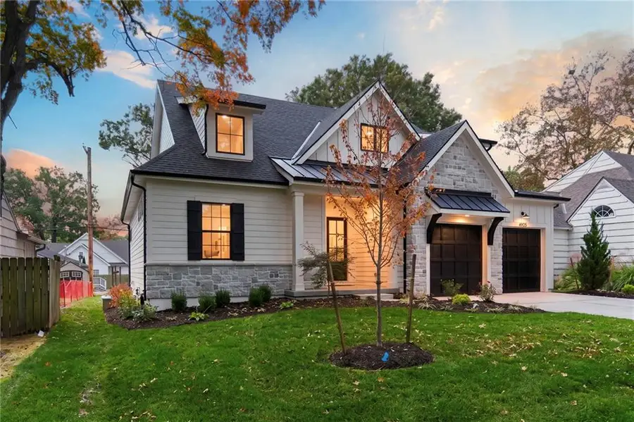 4905 W 71st Street, Prairie Village, KS 66208 - #2