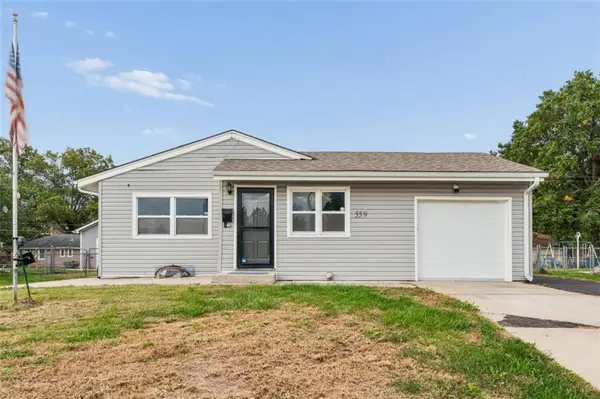 559 E Prairie Street, Olathe, KS 66061