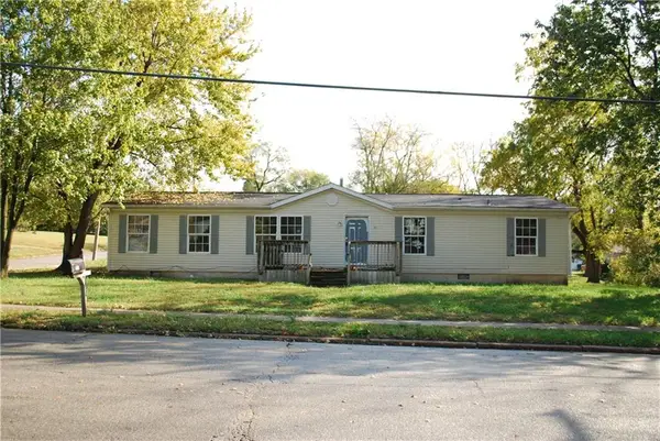 1801 5th Avenue, Leavenworth, KS 66048