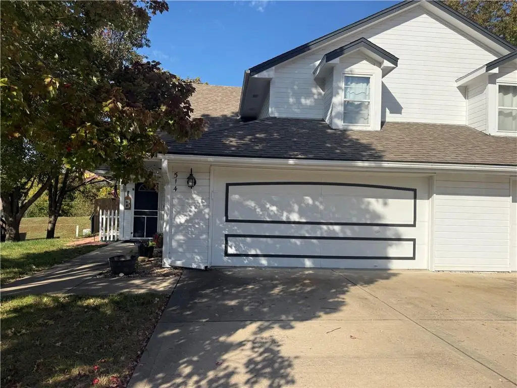 514 E 7th Street, Kearney, MO 64060 - #1