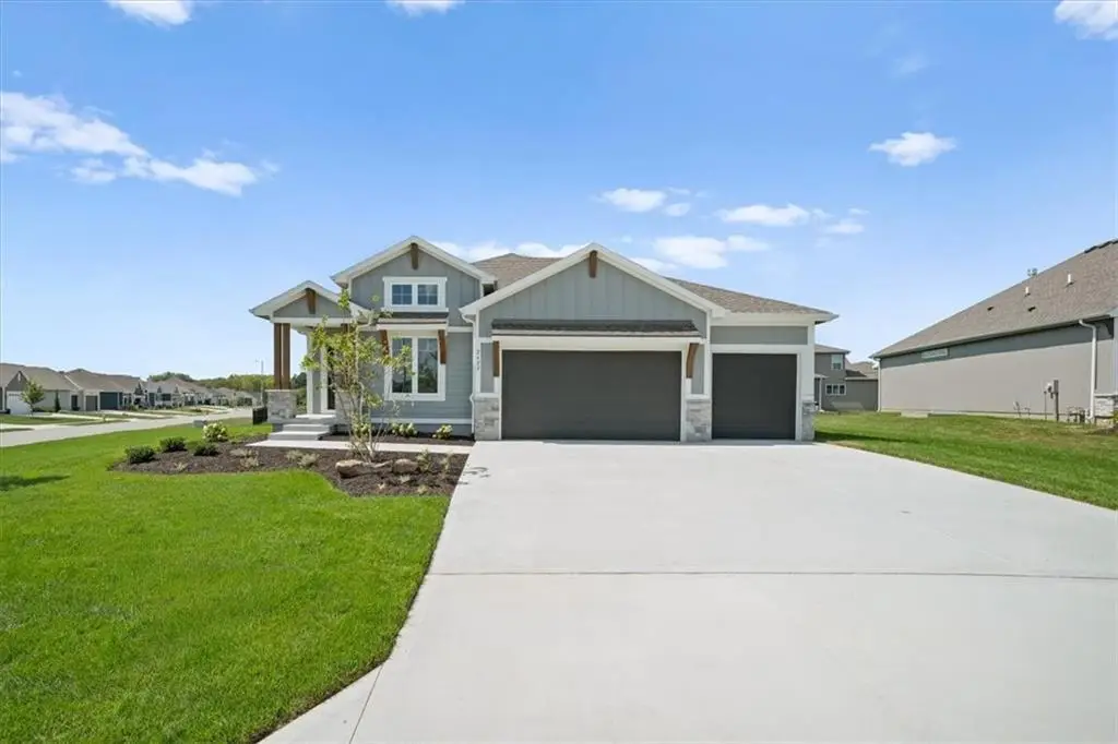 2212 Farmhouse Road, Lees Summit, MO 64082 - #1