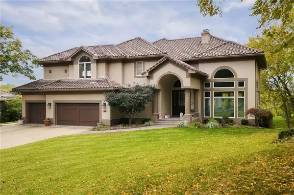 1205 NW 43rd Terrace, Kansas City, MO 64116